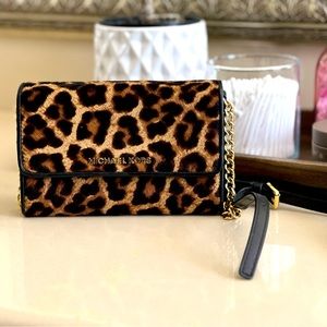 MICHAEL KORS CROSSBODY BAG IN LEOPARD PRINT